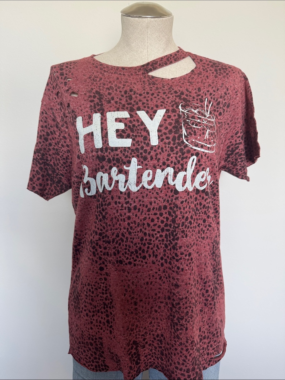 Hey Bartender Short Sleeve Tee in Burgundy Leopard